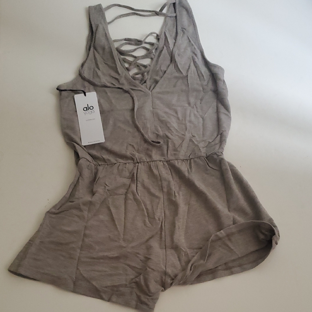 ALO Yoga Gray Pajama Romper Sleeveless Scoop Neck